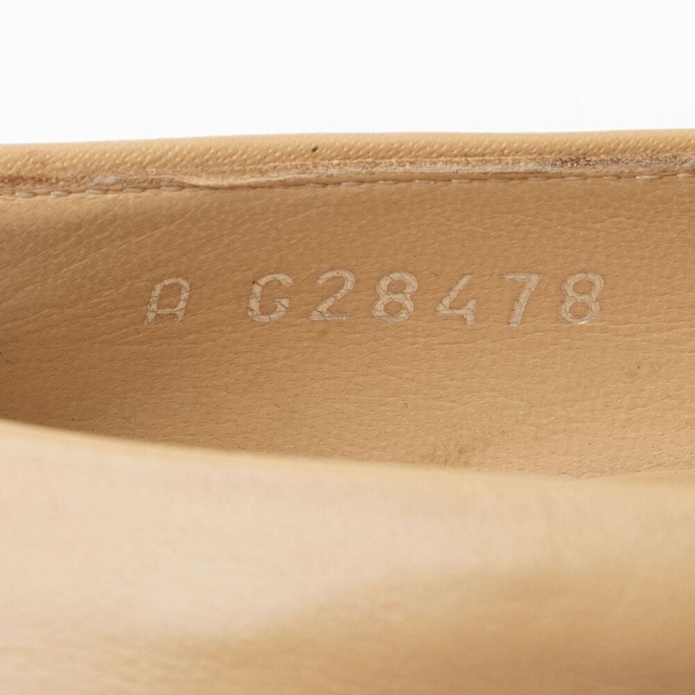 Chanel Lambskin CC Cap Toe Pumps - Size 7.5 / 37.5 - Picture 4 of 9